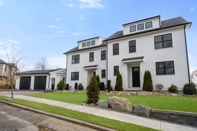 20 Wetherell St #1