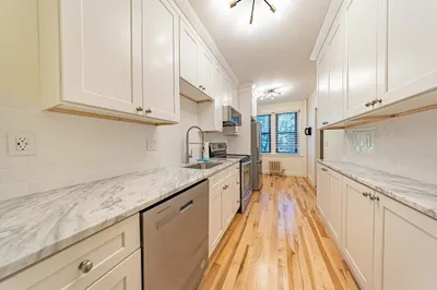 145 Englewood Ave #27