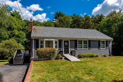 126 Dighton Ave