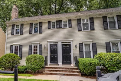 275 Wellman Ave #275 1