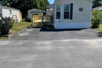 3 Joseph St