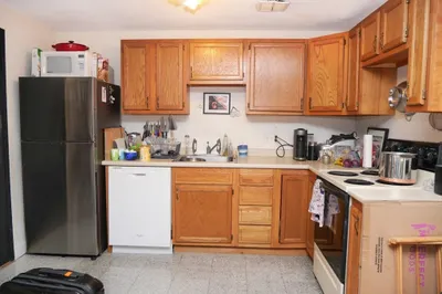 217 Kent St #28
