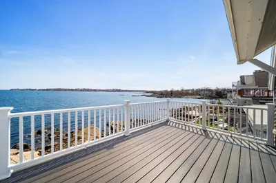 110 Bay View Ave 1