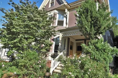 81 Benton Rd #2