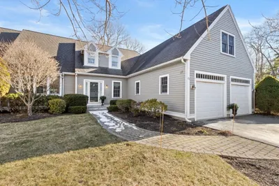22 Doctors Hill Dr #22 1