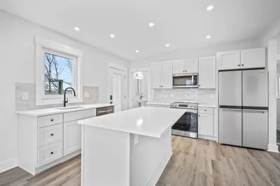 6 Garfield Ave #5 1