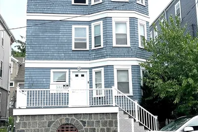 53 Aspinwall Rd #2