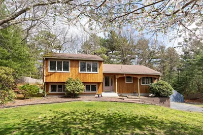 33 Sheridan Dr 1