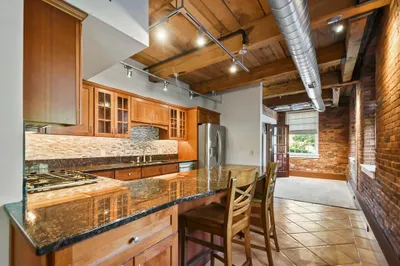 25 Cedar St #7