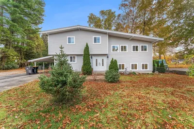 51 Crest Rd