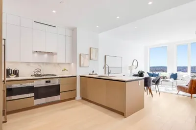 380 Harrison Ave #Unit 14C