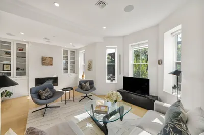 429 Columbus Ave #2 1