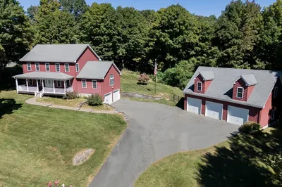 78 Town Farm Rd 1