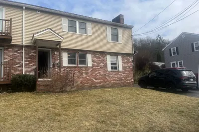 278 Pleasant St #278