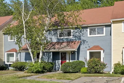 59 Holyoke St #3 1