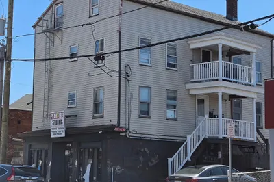 155 Rodman St 1