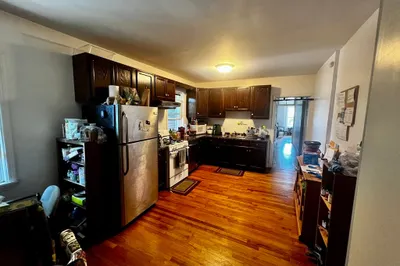 20 Bynner St #3