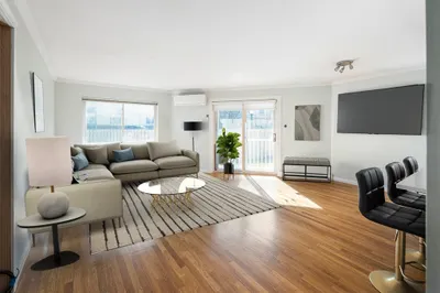 10 Orleans St #106