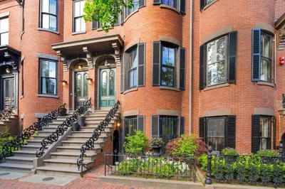 139 West Newton St #1