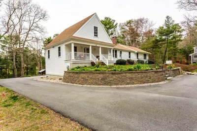 65 Boot Pond Rd 1