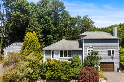 50 Idlewood Ave 1
