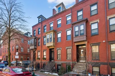 60 Rutland St #4