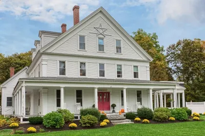 17 Park Street #1R 1