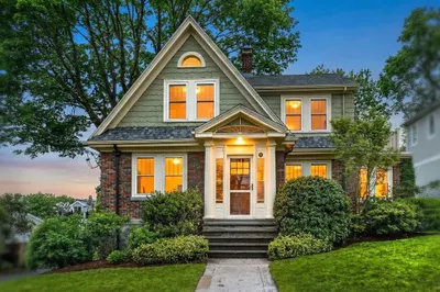 50 Cerdan Ave