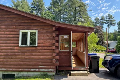 13 Hemlock Rd 1