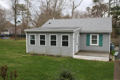 81 Winthrop Rd #81 1