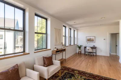 17 Hawley St #201-202