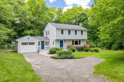66 Aberdeen Dr