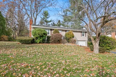 10 Beechwood Drive