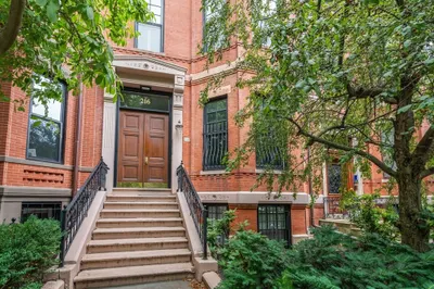 216 Commonwealth Avenue #3 1