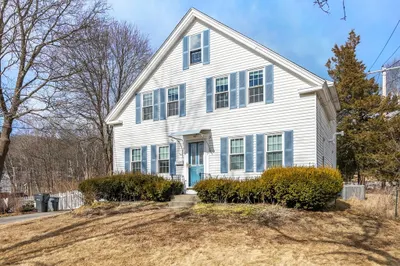 7 Waterville St