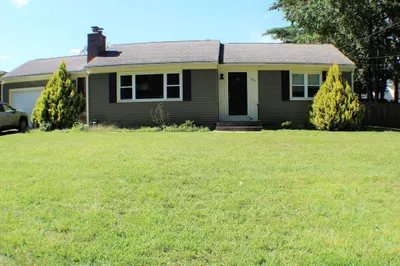 48 Pine Acre Rd