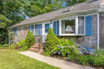 111 Westwind Cir 1