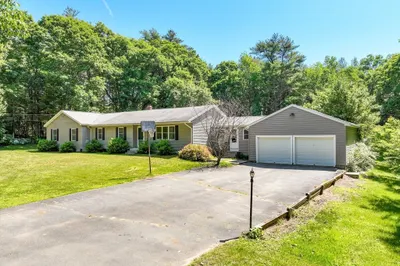 109 Greenwich Plains Rd 1