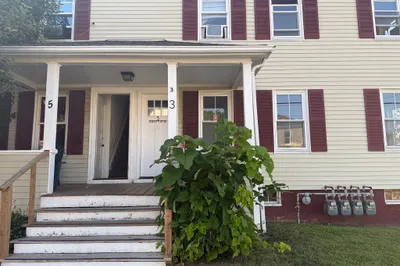 3 Hamilton St #1