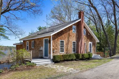 22 Birchwood Ave 1