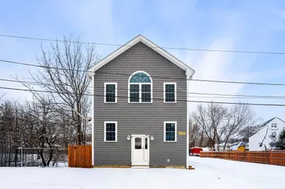 6 John Ave #1 1
