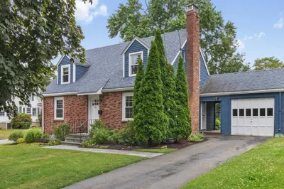 79 Cedarwood Avenue 1
