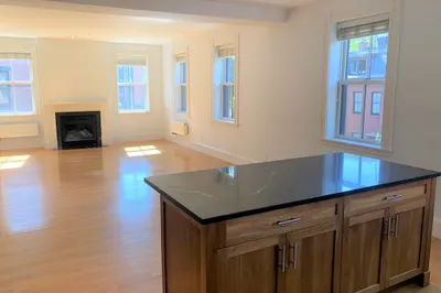 39 Clarendon St #5
