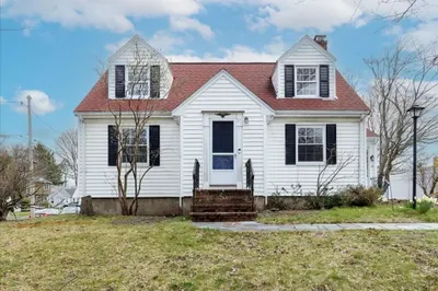 35 Abington Avenue 1