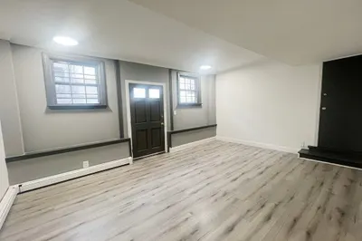 124-128 Marion Street #1