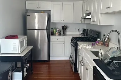 130 Hyde Park #2