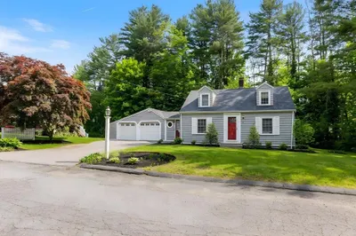 10 Forrest Rd 1