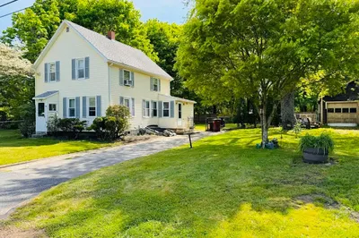 18 Woodlawn Steet St 1