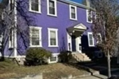 221-223 Walnut St