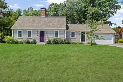 12 Forest Ln